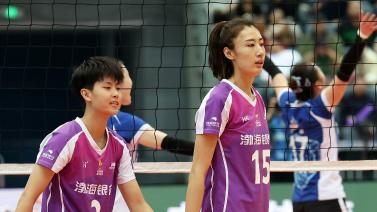 一名前锋 一名前锋